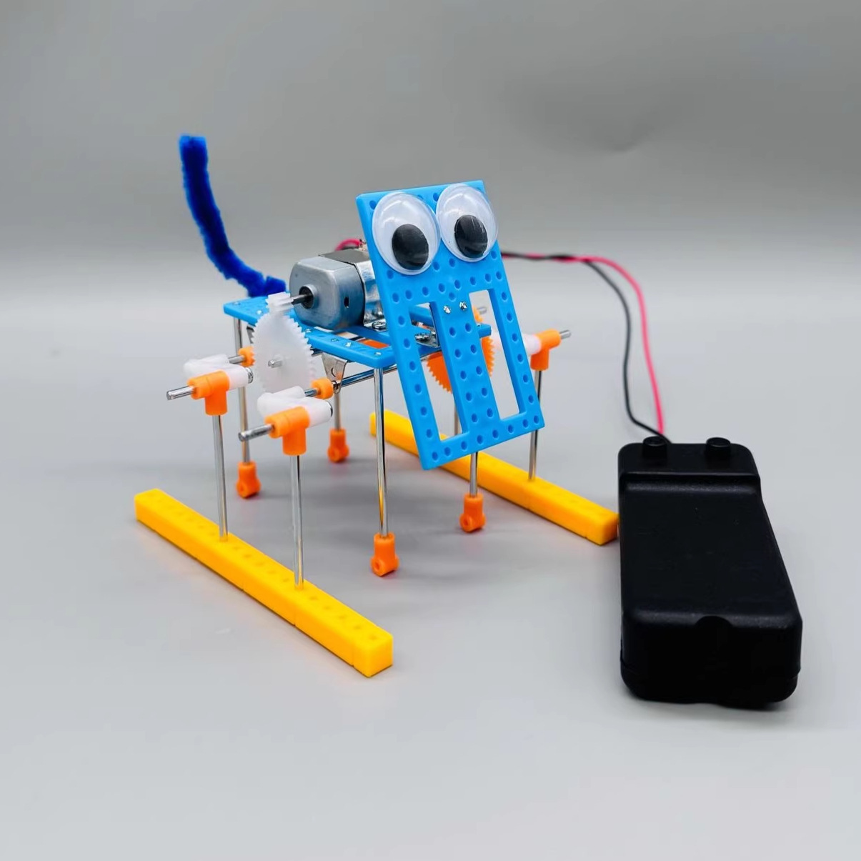 Divertente Robot per Passeggia - Science Project Robot recensione e prezzo